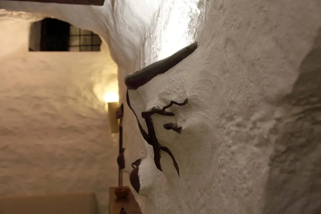 Cuevas La Atalaya Apartment Huescar