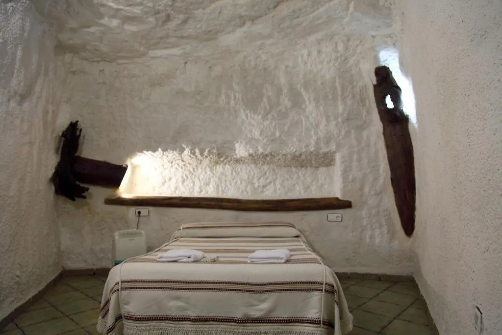Cuevas La Atalaya Apartment Huescar 0*,