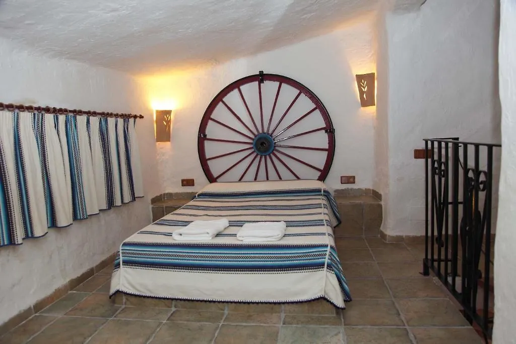 Cuevas La Atalaya Apartment Huescar