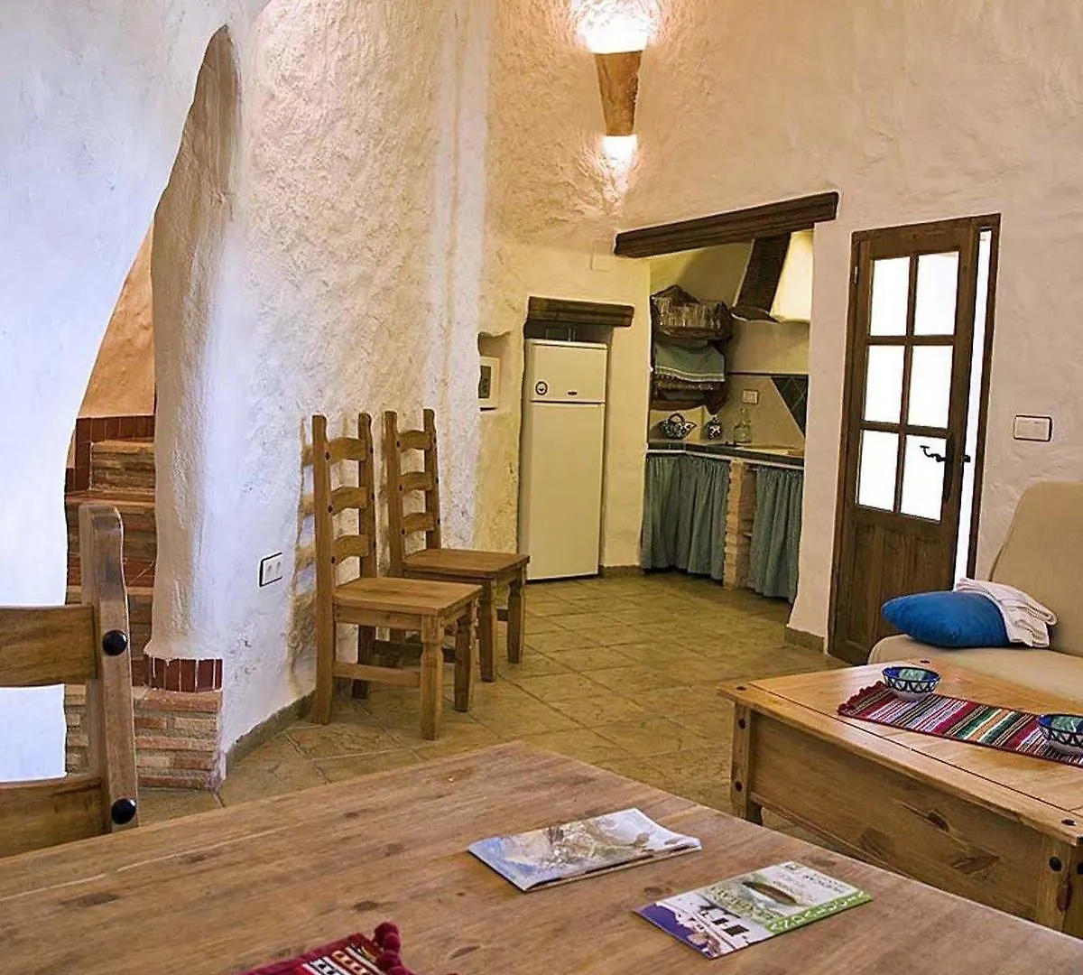 Cuevas La Atalaya Apartment Huescar